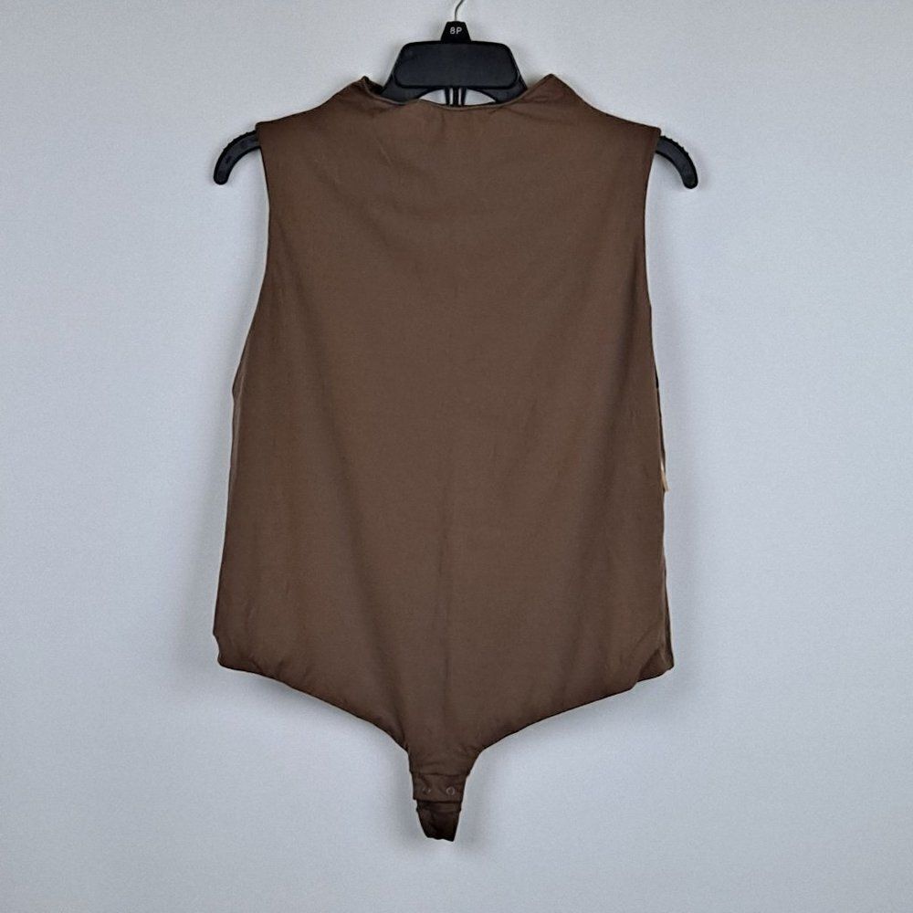 Skims ladies bodysuit NWT